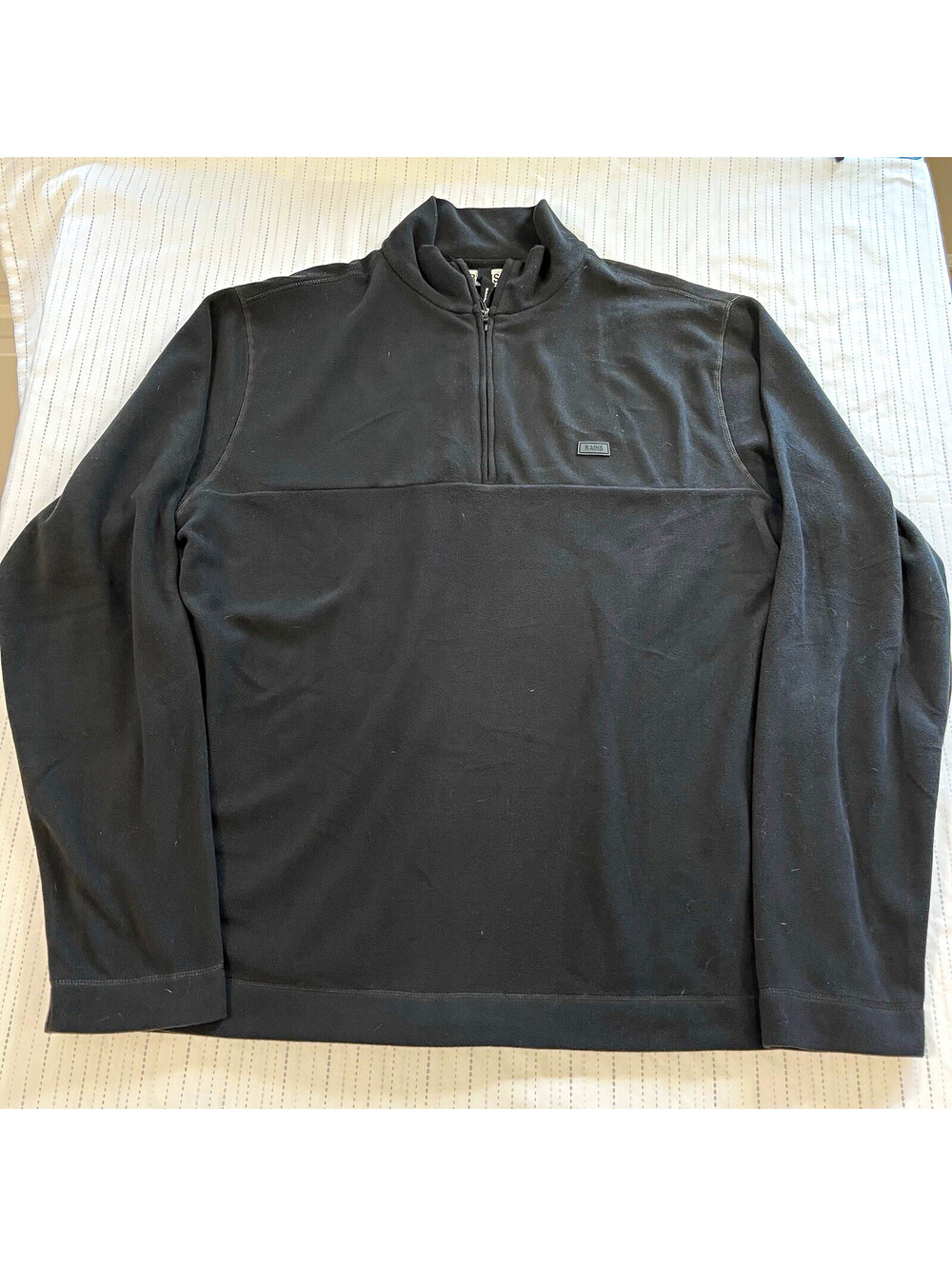 RAINS Men’s Black Fleece Polyester 1/4 Zip Mock Neck Logo Pullover L